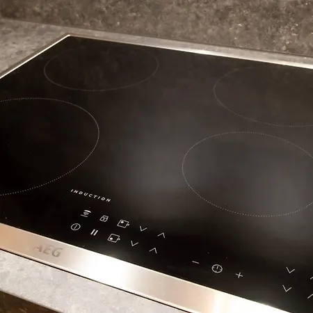 Brand New At The For 4 아파트