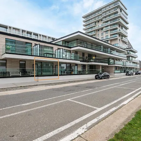 Brand New At The For 4 * Ostend