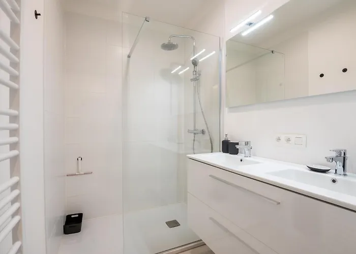 Brand New At The For 4 Ostend